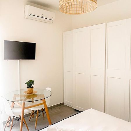 Xenia Apartments - Fashion Week Studio Near Navigli Milano Ngoại thất bức ảnh