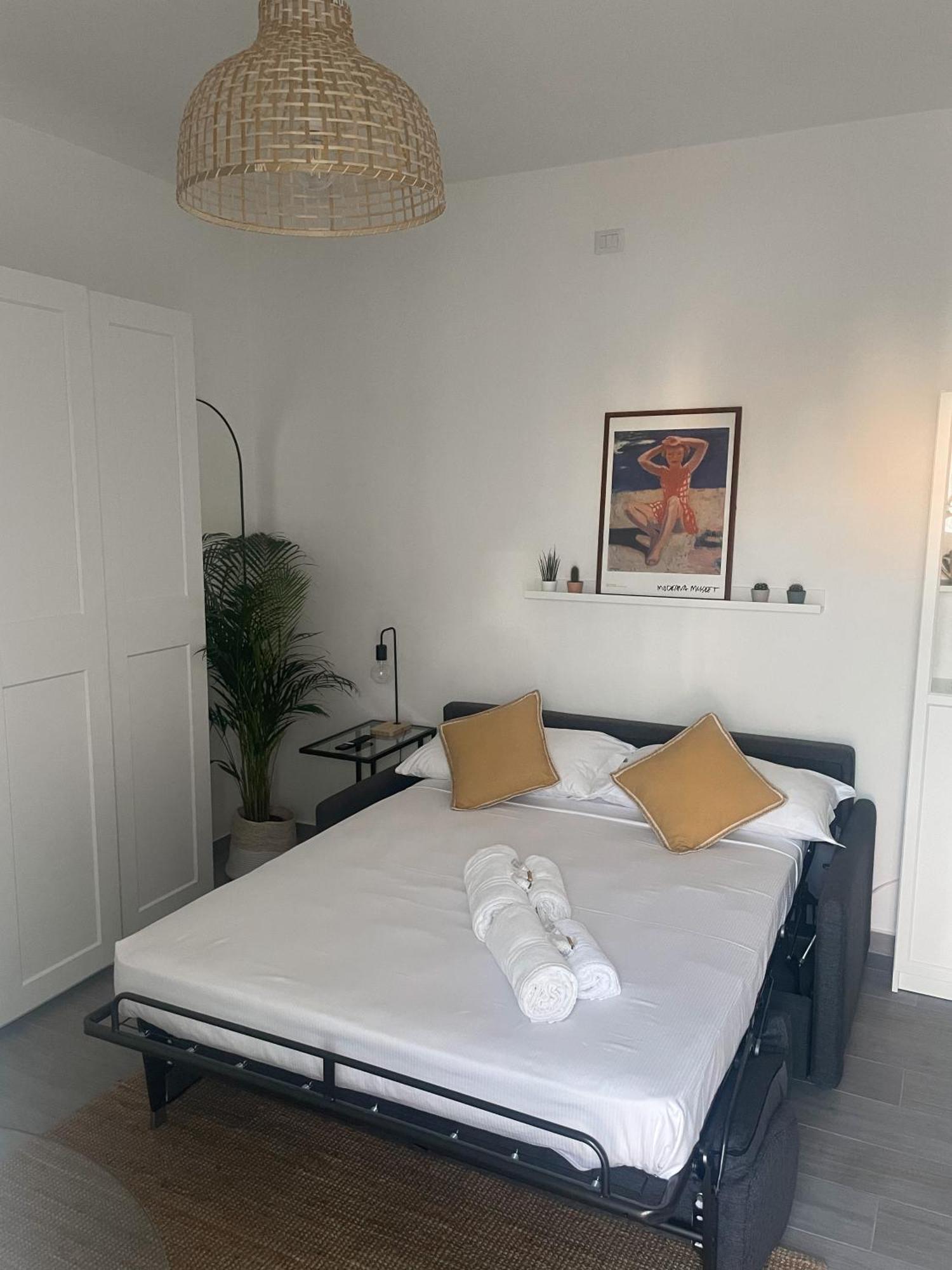 Xenia Apartments - Fashion Week Studio Near Navigli Milano Ngoại thất bức ảnh